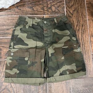 American Eagle Camo Cargo Short